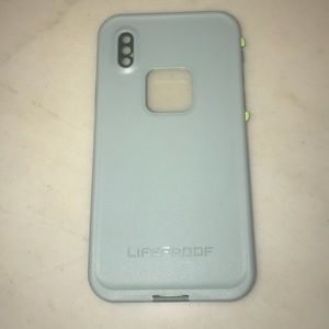 Lifeproof FRĒ case for iPhone X